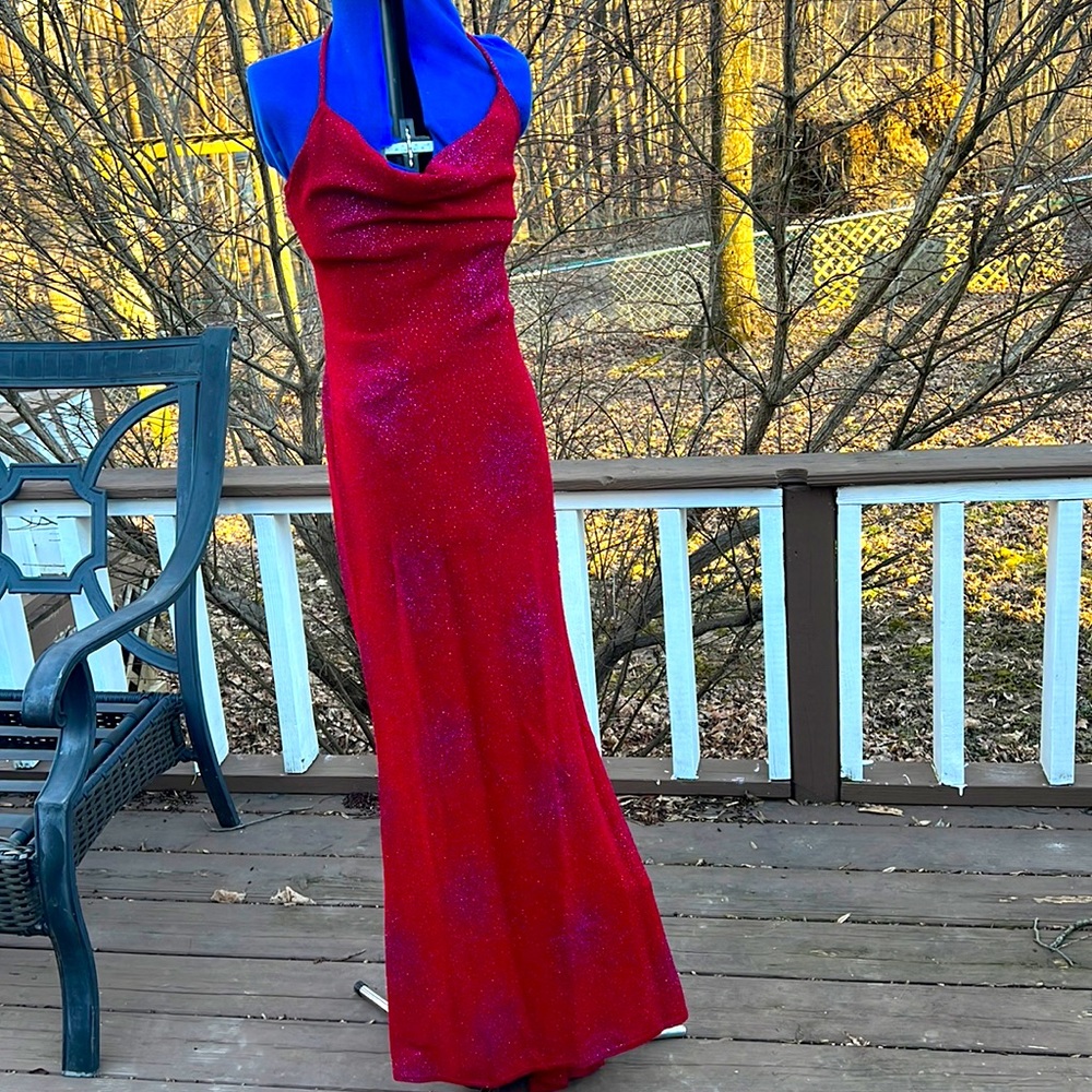 Jump fitted prom/formal dress